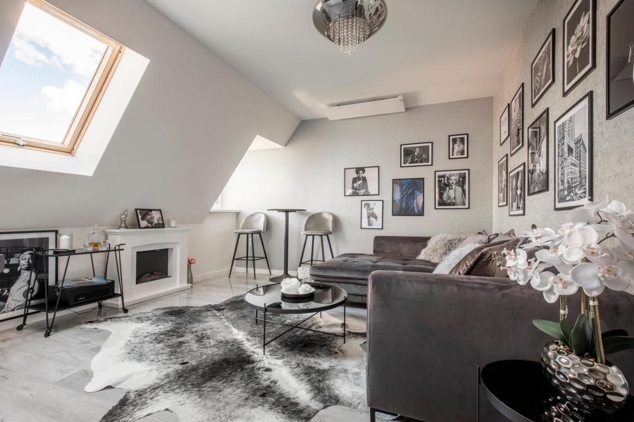Apartman Blue Moon Banska Stiavnica Ngoại thất bức ảnh